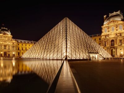 Paris: The Louvre Museum and Seine River Cruise