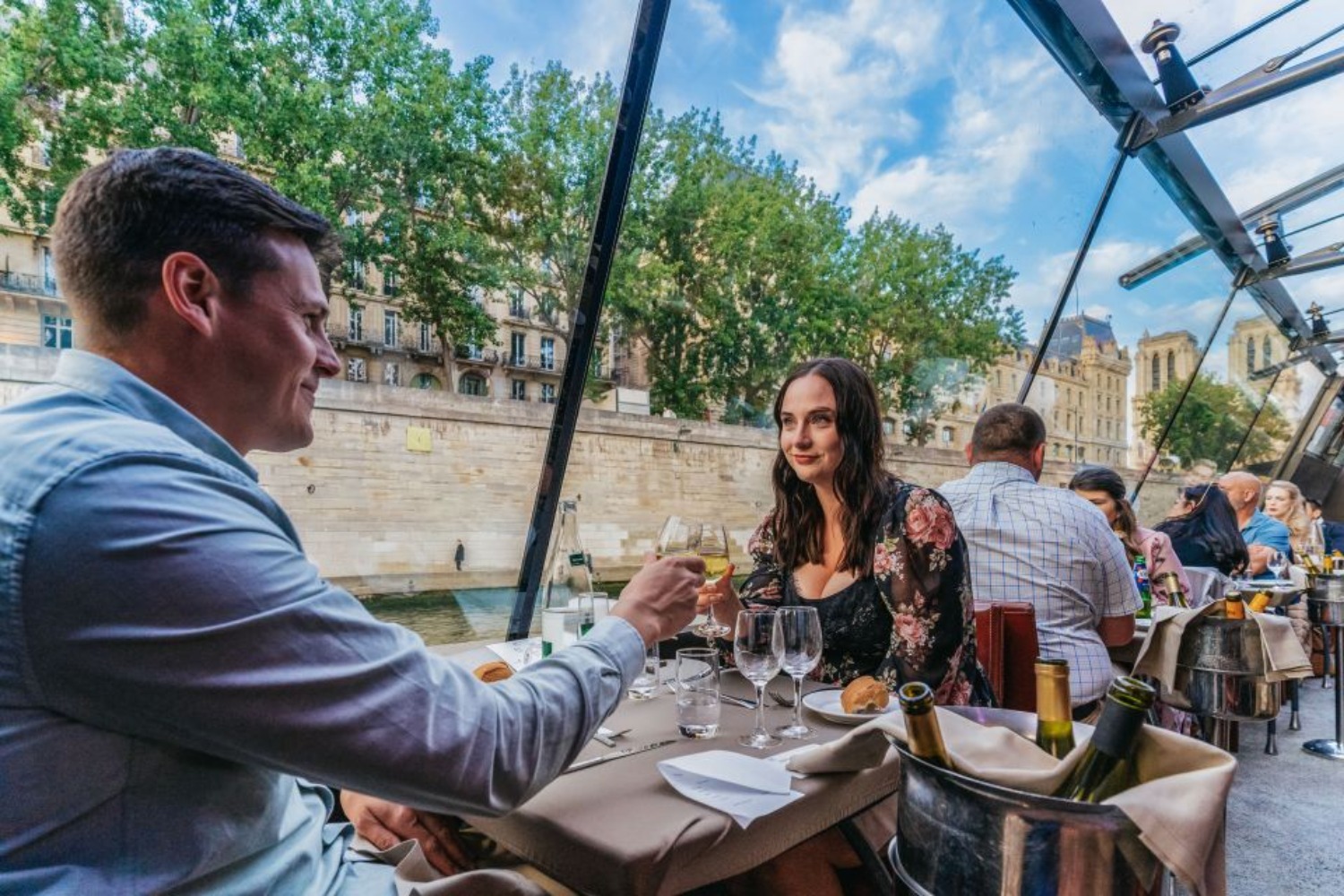 seine cruise and meal