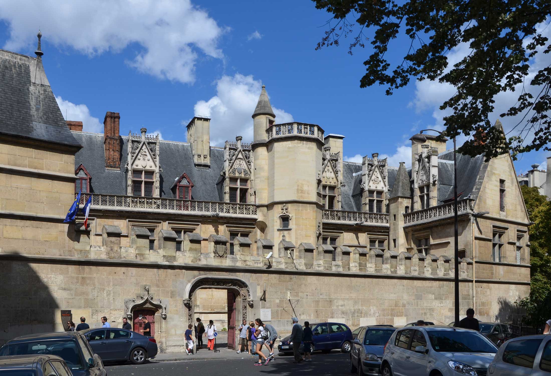 Musée de Cluny: A Journey Through Medieval France