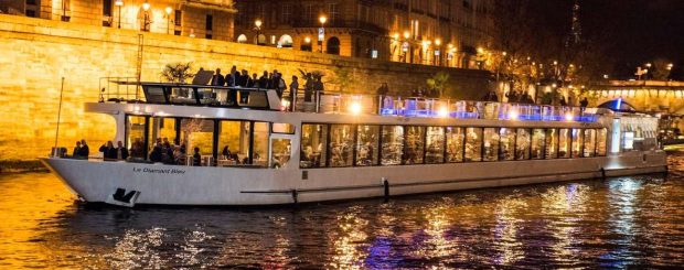 Paris Gourmet Dinner Cruise: Seine River Elegance with Live Music