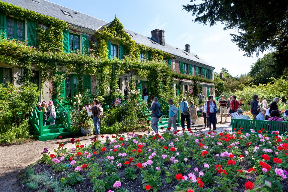giverny monet house from paris